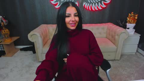 Anne online show from 02-08-25, 02:27