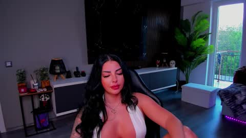 Anne online show from 05-06-26, 04:12