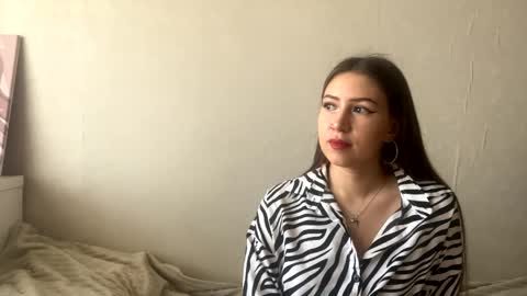 Anfisajess online show from 05-06-26, 05:25