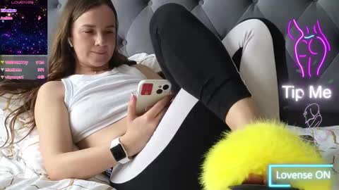 Snapshot of ange1ok chatting on 03-10-25, 08:48 ange1ok online show from 03-10-25, 08:48