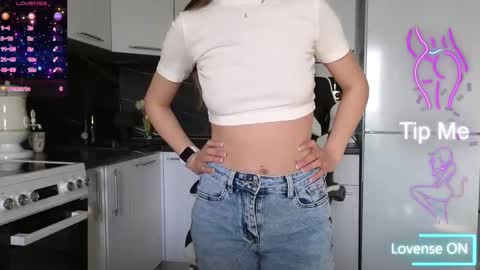 Snapshot of ange1ok chatting on 03-11-25, 04:10 ange1ok online show from 03-11-25, 04:10