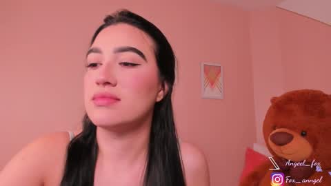 Angel  online show from 09-17-25, 04:03