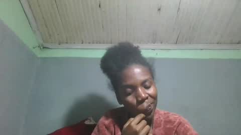 Snapshot of angeeliine chatting on 07-11-26, 12:52 angeeliine online show from 07-11-26, 12:52