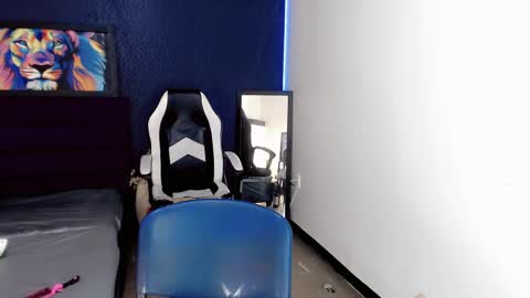 Snapshot of angel21___ chatting on 12-06-24, 01:07 Angel21 online show from 12-06-24, 01:07