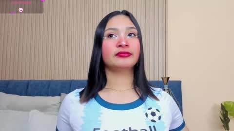 Snapshot of angel__ponce chatting on 09-17-25, 07:15 angel__ponce online show from 09-17-25, 07:15