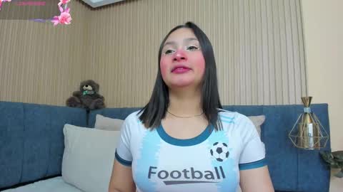 Snapshot of angel__ponce chatting on 09-21-25, 01:24 angel__ponce online show from 09-21-25, 01:24