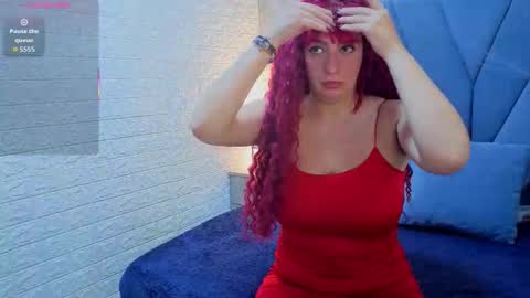 Snapshot of angel__red_ chatting on 10-20-25, 03:29 angel__red_ online show from 10-20-25, 03:29