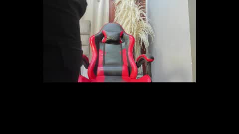 Angel online show from 10-12-25, 04:00