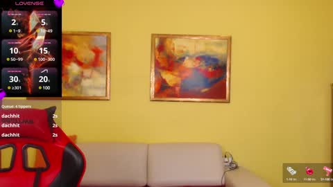 Snapshot of angel_alice108 chatting on 02-06-25, 01:21 Alice PRIVATE IS OPEN online show from 02-06-25, 01:21