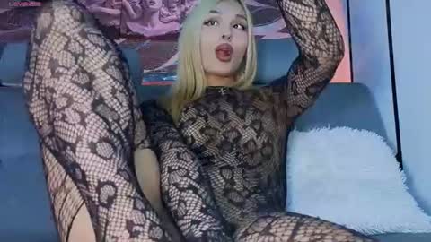 Angel-dragun online show from 07-15-26, 03:56