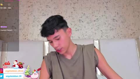 Snapshot of angel_esteban_fx chatting on 01-07-25, 03:35 ngel Esteban online show from 01-07-25, 03:35