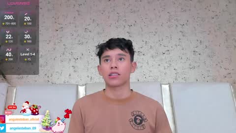 Snapshot of angel_esteban_fx chatting on 01-12-25, 04:10 ngel Esteban online show from 01-12-25, 04:10