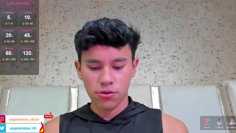 Snapshot of angel_esteban_fx chatting on 01-25-25, 03:51 ngel Esteban online show from 01-25-25, 03:51
