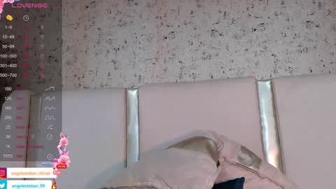 Snapshot of angel_esteban_fx chatting on 03-04-25, 10:24 ngel Esteban online show from 03-04-25, 10:24