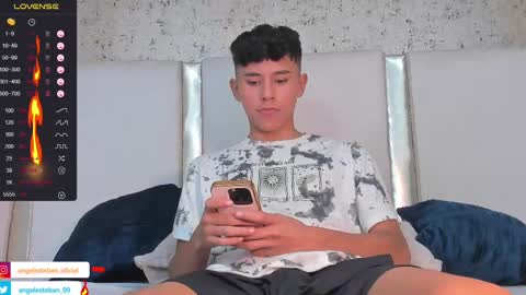 Snapshot of angel_esteban_fx chatting on 03-05-25, 03:51 ngel Esteban online show from 03-05-25, 03:51