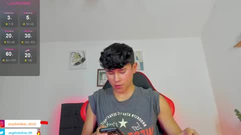 Snapshot of angel_esteban_fx chatting on 10-03-25, 03:14 ngel Esteban online show from 10-03-25, 03:14