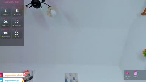 Snapshot of angel_esteban_fx chatting on 10-27-25, 03:32 ngel Esteban online show from 10-27-25, 03:32