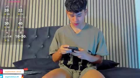 Snapshot of angel_esteban_fx chatting on 02-01-26, 07:01 ngel Esteban online show from 02-01-26, 07:01