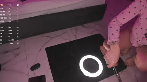 Viktoria online show from 12-19-25, 11:23