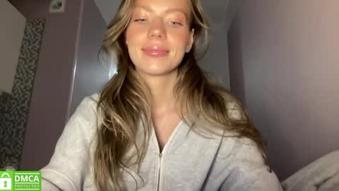 Greetings  Jess online show from 04-22-26, 01:23