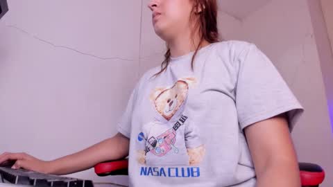 Snapshot of angel_hardy_dl chatting on 09-24-25, 10:51 angel hardy online show from 09-24-25, 10:51