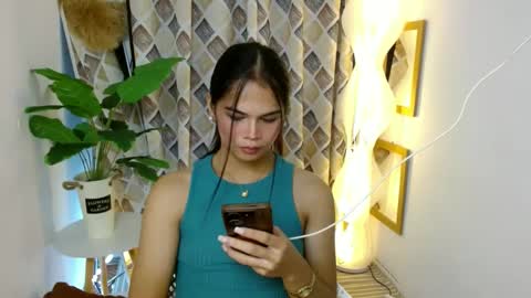 angela online show from 03-08-25, 10:45