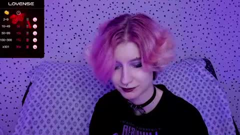Snapshot of angel_julles chatting on 07-11-26, 10:22 Angel Dust online show from 07-11-26, 10:22