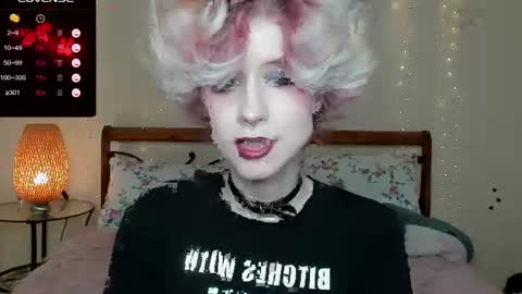 Snapshot of angel_julles chatting on 07-18-26, 04:44 Angel Dust online show from 07-18-26, 04:44