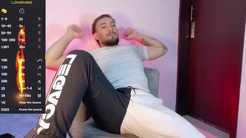 angel_kyrozz online show from 06-05-26, 07:52
