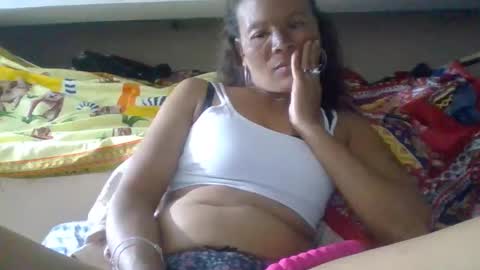 Snapshot of angel_mayah chatting on 04-26-26, 01:47 Angel Mayah online show from 04-26-26, 01:47