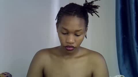 angel_mia5 online show from 05-11-26, 11:49