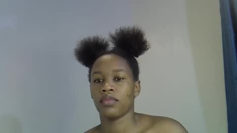 angel_mia5 online show from 05-15-26, 05:36