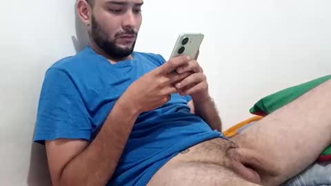 Snapshot of angel_morningstar1 chatting on 01-18-26, 01:09 ngel online show from 01-18-26, 01:09