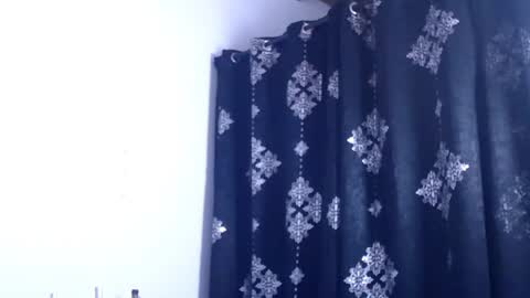 Snapshot of angel_red77 chatting on 01-09-25, 03:47 angel red77 online show from 01-09-25, 03:47