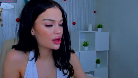 Snapshot of angel_sapphire_ chatting on 12-21-24, 02:58 Angel My schedule GTM2 Mon Tue Wen Thu Fri 0900am-0400pm online show from 12-21-24, 02:58