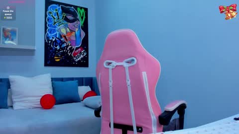 Snapshot of angel_sapphire_ chatting on 03-11-25, 11:23 Angel My schedule GTM2 Mon Tue Wen Thu Fri 0900am-0400pm online show from 03-11-25, 11:23