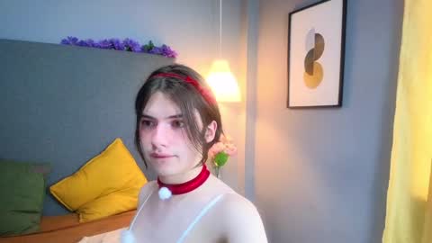 Angel online show from 02-02-25, 05:04