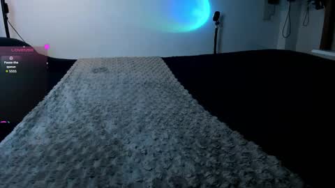Angel online show from 05-25-26, 12:33