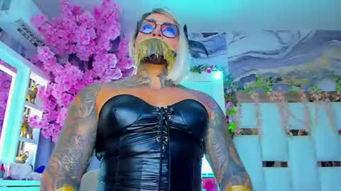 Snapshot of angel_vegaxxx chatting on 07-04-26, 06:52 Angel Vega online show from 07-04-26, 06:52