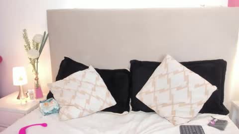 angel_velvet_ online show from 03-08-26, 02:04