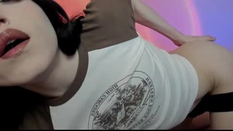 Angel Love online show from 12-11-24, 02:33