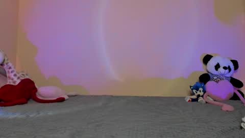 Angel Love online show from 01-23-25, 05:21