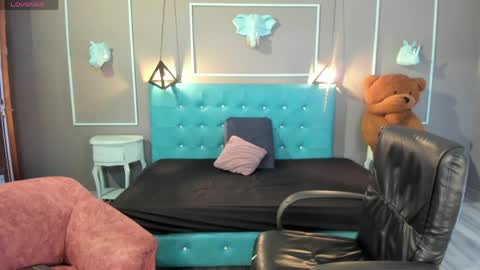 Angel online show from 04-07-26, 11:21