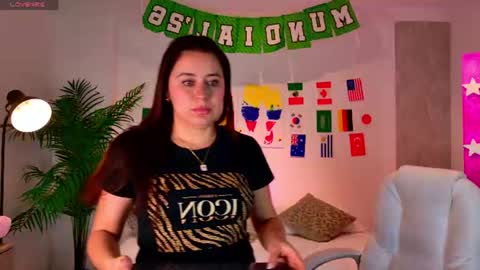 Snapshot of angela__bloom__ chatting on 06-22-26, 11:51 Angela Bloom online show from 06-22-26, 11:51