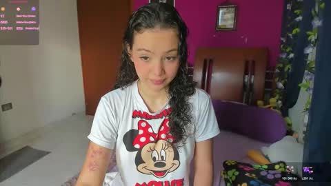 Snapshot of angela_hank2_ chatting on 01-12-26, 12:10 ANGELA online show from 01-12-26, 12:10