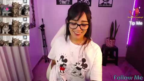 Snapshot of angela_lauren chatting on 01-07-25, 12:03 Angela online show from 01-07-25, 12:03