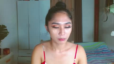 angela online show from 01-11-25, 11:56