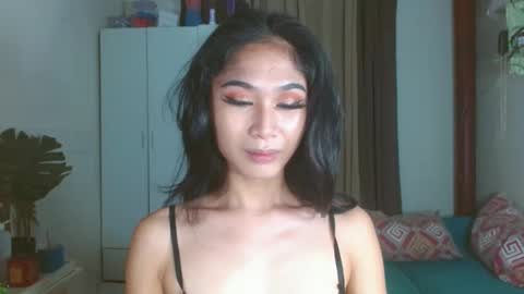 angela online show from 01-28-25, 09:19