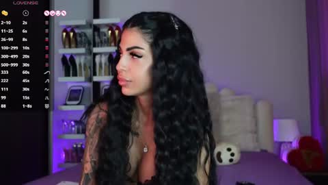 Snapshot of angela_myst chatting on 07-10-26, 03:03 Angela online show from 07-10-26, 03:03