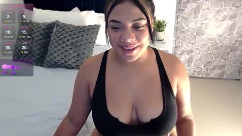 Angela online show from 11-11-25, 07:03